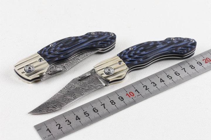 Two colors Dragon Sweden powder Damascus steel folding knife UD405170 